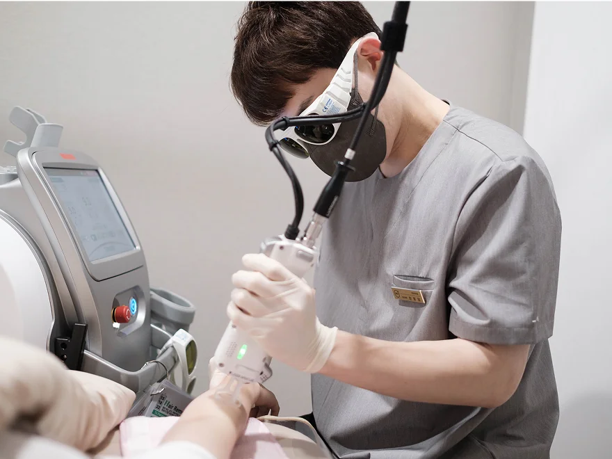 先端医療機器を活用した精密診断